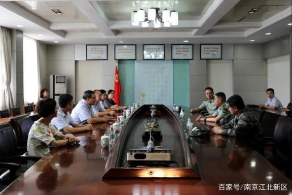 八一即将到来，向他们致敬！